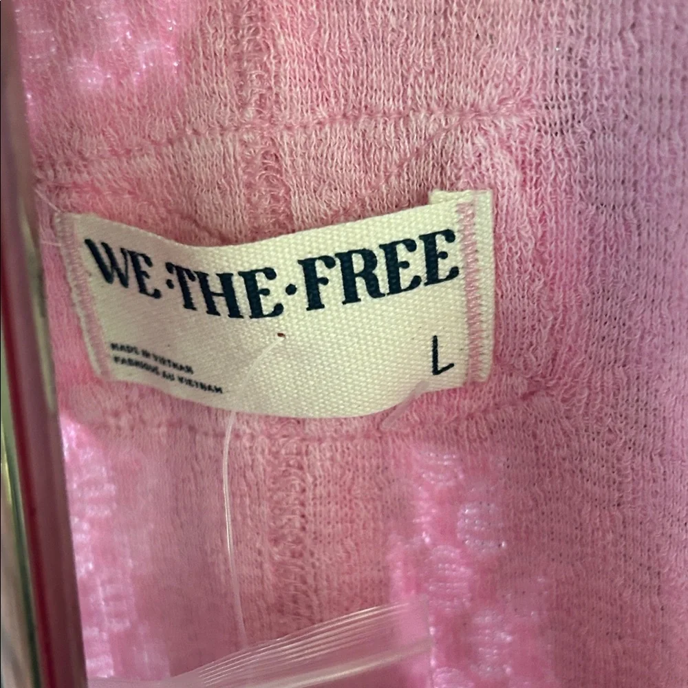 We The Free Light Pink Button-Down Top - Picture 4 of 6